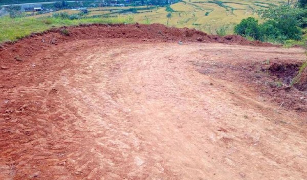 नारायणपुर-राजपुर खण्ड नबन्दा हुलाकी सडक अधुरो