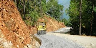 मार्ग खुलेको १२ वर्षपछि यातायात सञ्चालनमा