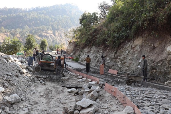 १७ वर्षपछि भिरकाटे–दोवा सडक स्तरोन्नति