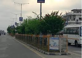 गुलमोहर र बेगमबेलीले सजिँदै नेपालगञ्ज