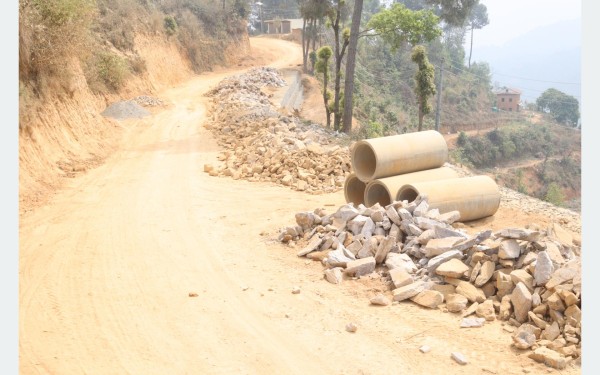 पाँच किमी सडक स्तरोन्नति गर्न आठवर्षपछि बजेट विनियोजन