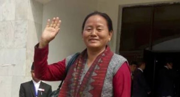 राजदूत तुम्बाहाम्फेद्वारा ओहदाको प्रमाणपत्र प्रस्तुत