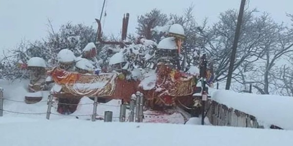 पाथीभरा क्षेत्रमा वर्षासँगै हिमपात