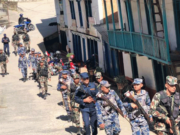 सङ्खुवासभामा सेना, सशस्त्र र प्रहरीको संयुक्त सुरक्षा गस्ती