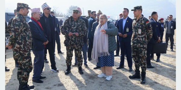 दूतमार्गमा प्रधानमन्त्रीको निरीक्षणः धाार्मिक विश्वास र सम्पदालाई असर नपार्न निर्देशन