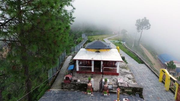 ठेक्का तोड्दा तेब्बरले बढ्यो भैरवस्थनाको भेटी