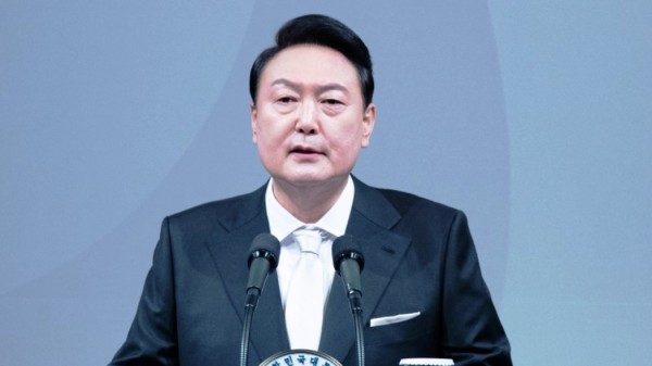 अपदस्थ राष्ट्रपति युनविरुद्ध १० वर्ष कैदको माग