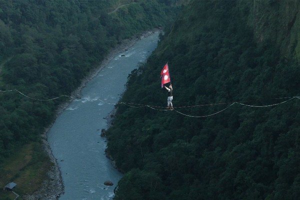 पर्वतमा नेपालकै अग्लो हाइलाइनको सफल परीक्षण