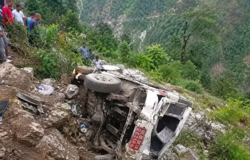 काभ्रे जिप दुर्घटना : मृतक  दुई जनाको पहिचान खुल्यो