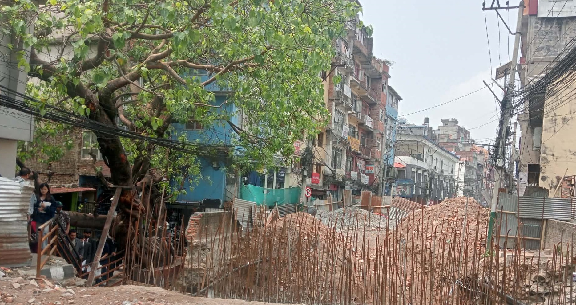 बागबजारको टुकुचा पुल अलपत्र: वाचा चकनाचुर, सास्ती भोग्दै सर्वसाधारण