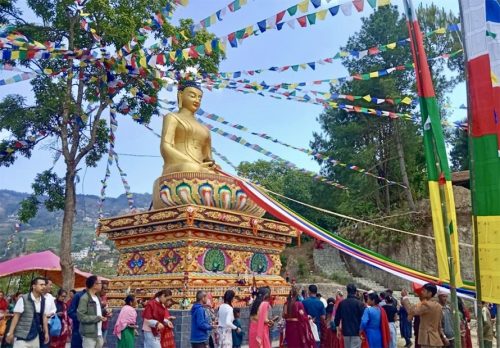 भुइँचालो डाँडामा ३० फिटको बुद्धको प्रतिमा निर्माण