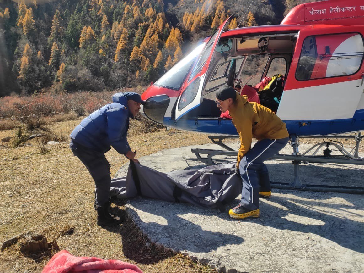 पाङबारी हिमालमा हिमपात : बेपत्ता दुई इटालियन आरोहीको शव फेला