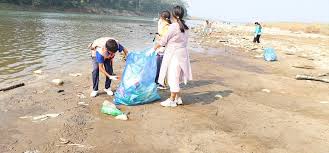 लोपोन्मुख  जलचर जोगाउन राप्ती नदी सरसफाइ