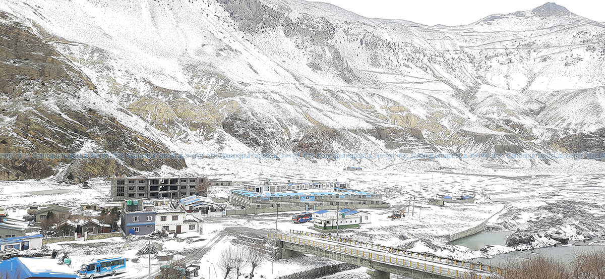 मुस्ताङको सरिबुङ पास गएका १४ पदयात्री सम्पर्कविहीन