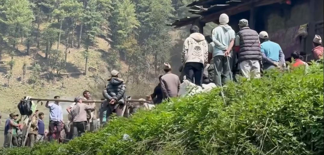 हुम्ला र बाजुरा सीमा विवादबारे जाँचबुझ गर्न गृहको टोली हुम्लामा