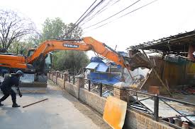 थापाथली क्षेत्रका चालिस प्रतिशत घरटहरा हटाइयो