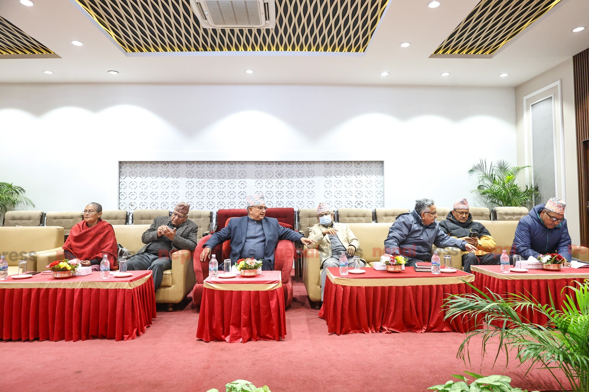 पार्टीलाई थप सुदृढ बनाउन एकताबद्ध भएर लाग्छौँ : ईश्वर समुह