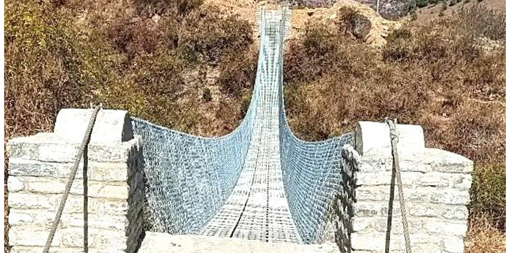 सिञ्जाको रनुखानामा झोलुङ्गे पुल निर्माण