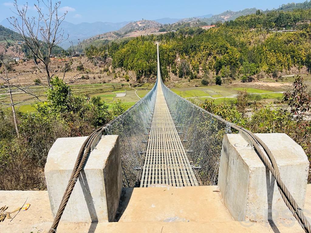 पाँच महिनाअगावै निर्माण सम्पन्न भयो झोलुङ्गे पुल