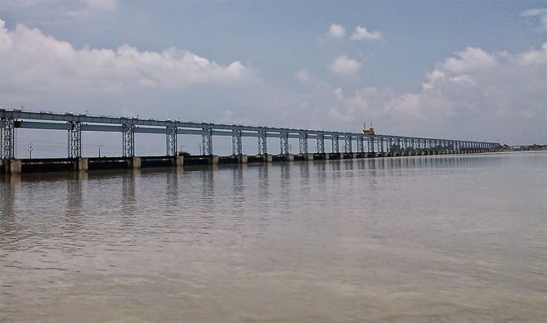 कोशी ब्यारेजमा एसएसपीको टोली परिचालन, एक जनाको शव भेटियो