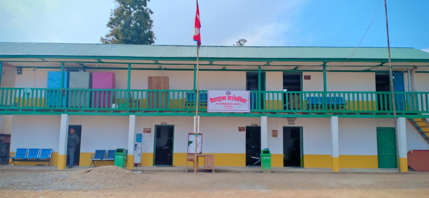 पौवादुङमामा २१ फर्मलाई ६० लाख सहयोग