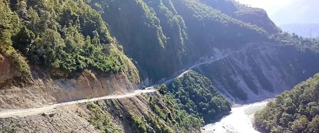 कालीगण्डकी करिडोर : पहिरोग्रस्त क्षेत्रमा निर्माण रोकियो