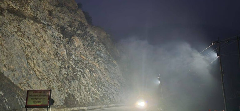 तुइन खोलाको पहिरोमा ‘फ्लड लाइट’ जडान